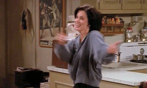 Animação mostra a personagem Monica, da série Friends, dançando sozinha