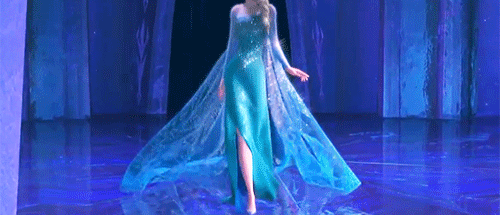 Animação mostra a personagem Elsa, do desenho Frozen, abrindo os braços