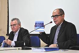 Imagem: O seminário de planejamento foi presidido pelo Reitor Jesualdo Farias (à direita) e pelo Vice-Reitor Henry Campos. 