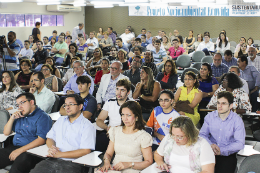 Imagem: Aula inaugural reuniu população de Russas (Foto: Dácio Rafael)