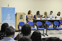 Imagem: Lançamento dos livros-reportagem ocorreu no Centro de Humanidades (Foto: Ribamar Neto)