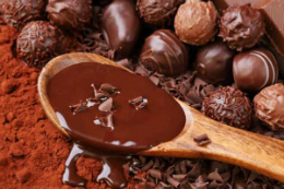 Imagens: Variados tipos de chocolate