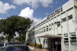 Imagem: O Hospital Universitário faz parte do Complexo Hospitalar da UFC (Foto: CCSMI/UFC)