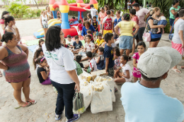 Imagem: Evento contou com atividades lúdicas para as crianças (Foto: Viktor Braga/UFC)