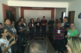 Imagem: Roda com participantes do encontro de coordenadores das Escolas Estaduais de Tempo Integral (Foto: Divulgação)