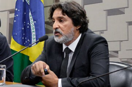 Imagem: O Prof. José Raimundo Carvalho, do CAEN, foi convidado a falar na Comissão de Assuntos Econômicos do Senado Federal (Foto: Jefferson Rudy/Agência Senado)
