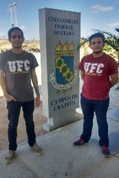 Imagem: Carlos Henrique Mendes de Oliveira e Francisco Raul Teixeira Santos são do do Curso de Engenharia Civil do campus da UFC em Crateús (Foto: Acervo pessoal)