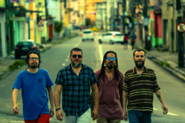 Imagem: Músicos da banda Seu Pereira e Coletivo 401 (Foto: Rafael Passos)
