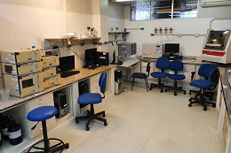 Imagem: Laboratório é vinculado à Faculdade de Farmácia, Odontologia e Enfermagem (FFOE) da UFC, no Campus do Porangabuçu (Foto: Divulgação)
