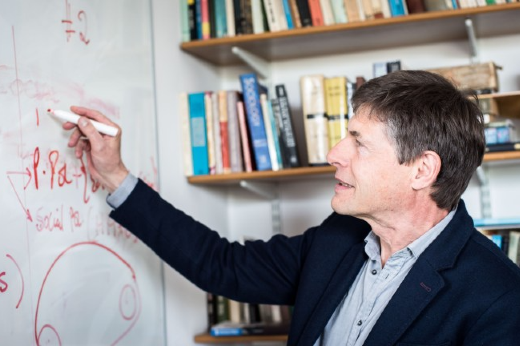 Portrait of Prof Ralph Fevre © Natasha Hirst