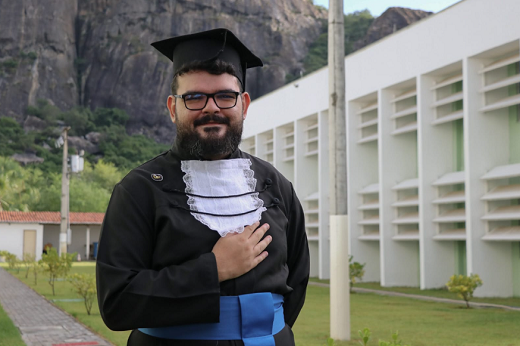 Imagem: João Pedro Dede Silva, formado em Design Digital, se interessou pelo Campus de Quixadá como pólo de tecnologia (Foto: Ribamar Neto/UFC)