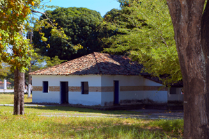 Foto da casa onde residiu o escritor José de Alencar.