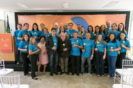 Foto do reitor Henry Campos com toda a equipe da Pró-Reitoria de Pesquisa e Pós-Graduação