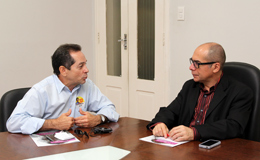 Imagem: O candidato Heitor Férrer e o Reitor Jesualdo Farias
