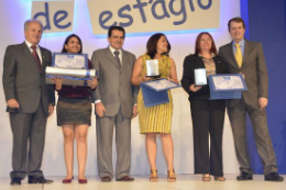 Imagem: Maria Aislânia foi campeã da etapa regional do Prêmio IEL de Estágio 2013 (Foto: José Paulo Lacerda, do Portal da Indústria)