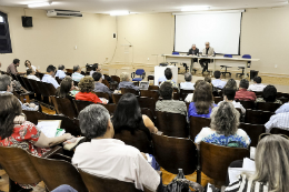 Imagem: Reunião, na Casa de José de Alencar, foi comandada pelo Reitor, Jesualdo Farias, e pelo Vice-Reitor, Henry Campos (Foto: Rafael Cavalcante)