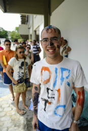 Imagem: Calouros da UFC são pintados no primeiro dia de matrícula