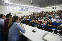 Imagem: A recepção dos calouros do CT contou com a presença de técnicos da Prefeitura (Foto: Jr. Panela)