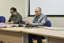 Imagem: Reitor Jesualdo Farias e o titular da SecultArt, Elvis Matos, durante o lançamento do Plano de Cultura