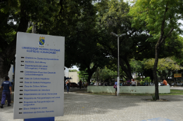 Imagem: Área 1 do Centro de Humanidades, no Campus do Benfica, onde estão as Casas de Cultura Estrangeira (Foto: Davi Pinheiro)