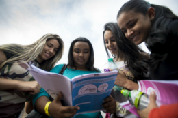 Imagem: O SiSU é utilizado por estudantes que participaram do Enem 2014 (Foto: Agência Brasil)