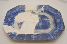 Imagem: Louça encontrada em prospecção arqueológica feita nas ruínas do Sítio Alagadiço Novo