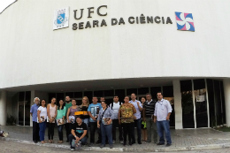 Imagem: Professores participam de atividade da Seara da Ciência (Foto: Divulgação)