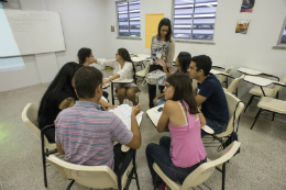 Imagem: Bolsistas selecionados pela PRAE participam da Jornada de Iniciação Acadêmica (JOIA) (Foto: Jr. Panela/UFC)