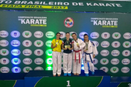 Imagem:Karla Rebecca ganhou medalha de prata na categoria até 50 kg da divisão principal (Foto: Divulgação/Desporto-UFC)