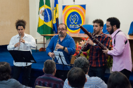 Imagem: A homenagem contou na abertura com a apresentação do quarteto 4 em Foco (Foto: Ribamar Neto/UFC)