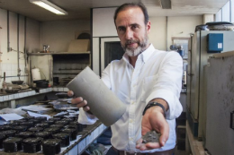 Imagem: Laboratório de Mecânica dos Pavimentos (LMP) da UFC é coordenado pelo Prof. Jorge Soares (Foto: Ribamar Neto/UFC)