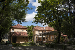 Imagem: As Casas de Cultura Estrangeira estão sediadas no Campus do Benfica (Foto: Viktor Braga/UFC)