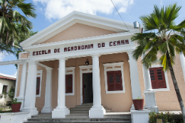 Imagem: Fachada do prédio do Centro de Ciências Agrárias da UFC