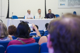 Imagem: O encontro ocorreu no auditório do Centro de Tecnologia (Foto: Ribamar Neto/UFC)