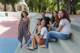 Imagem: Os cursos avaliados pelo GE em todo o Brasil são analisados por mais de 3 mil professores (Foto: Viktor Braga/UFC)