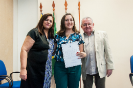 Imagem: A manauara Fernanda Lobo irá atuar como docente no Departamento de Engenharia Hidráulica e Ambiental (Foto: Ribamar Neto/UFC)