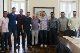 Imagem: Em janeiro, a equipe foi recebida pelo reitor após ter vencido a etapa regional (Foto: Ribamar Neto/UFC)