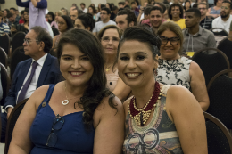 Imagem: As coordenadoras do evento, professoras Lidriana Pinheiro e Adriana Gorayeb (Foto: Viktor Braga/UFC)