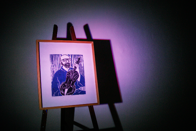 Imagem: Xilogravura com retrato de Gilmar de Carvalho