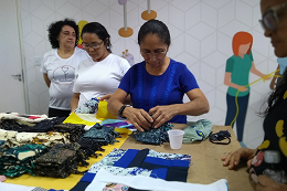 Imagem: O foco do projeto é o empreendedorismo feminino social e sustentável de base comunitária (Foto: Luana Oliveira/PREX-UFC)