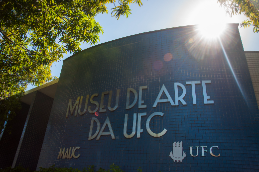 Imagem: Fachada do Museu de Arte da UFC