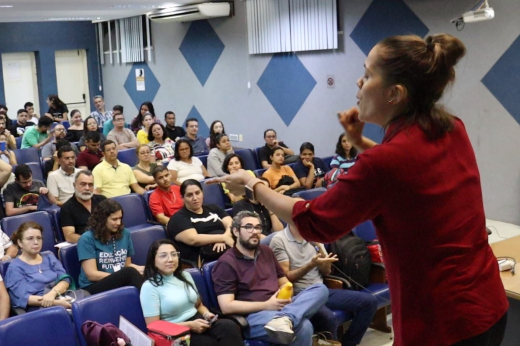 Imagem: Evento contou com palestras sobre oportunidades de trabalho e estudo (Imagem: Nilson Filho/UFCTV)