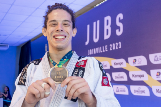 Enxadrista conquista duas medalhas de ouro para o Brasil – Confederação  Brasileira do Desporto Universitário