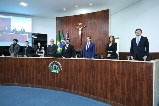 Imagem: Solenidade de homenagem da Câmara Municipal