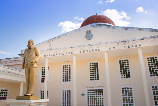 Imagem: O curso de Medicina da UFC em Sobral oferta 80 vagas anuais, no grau de bacharelado, em turno integral (Foto: Ribamar Neto/UFC Informa).